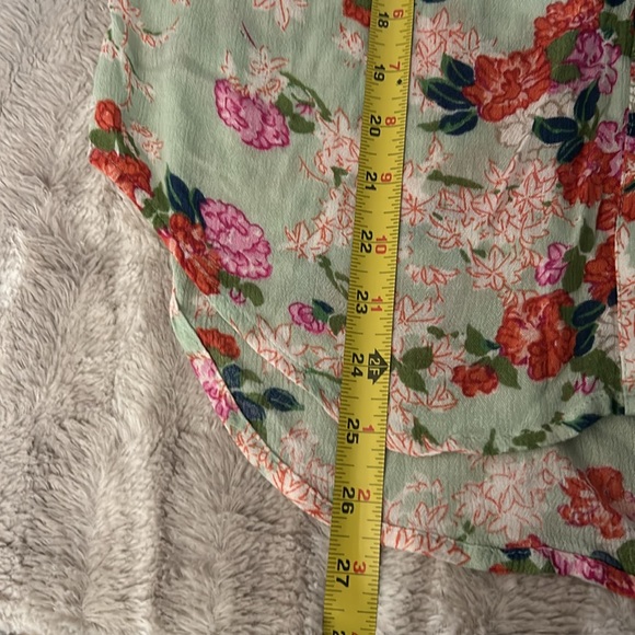 Anthropologie Meadow Rue Pintucked Sleeveless Buttondown Top sz 4 - Picture 7 of 7